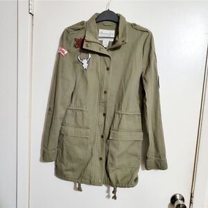 American Rag Cie Patched Cargo Jacket Size Small